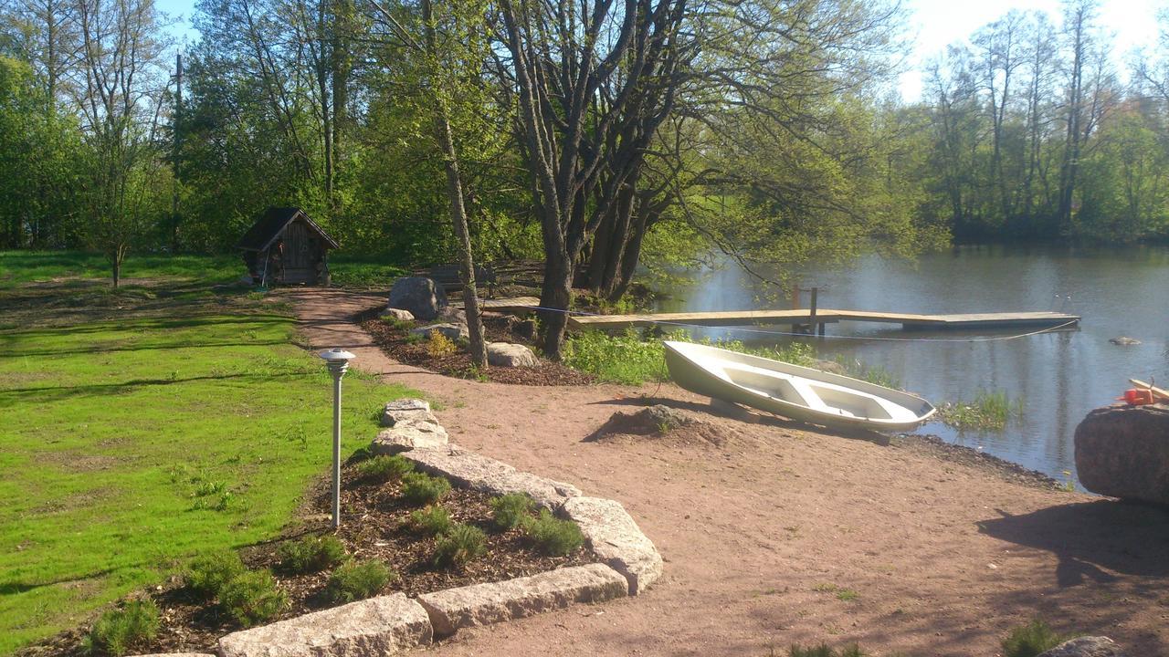 Villa Kivikoski Pyhtaa Buitenkant foto