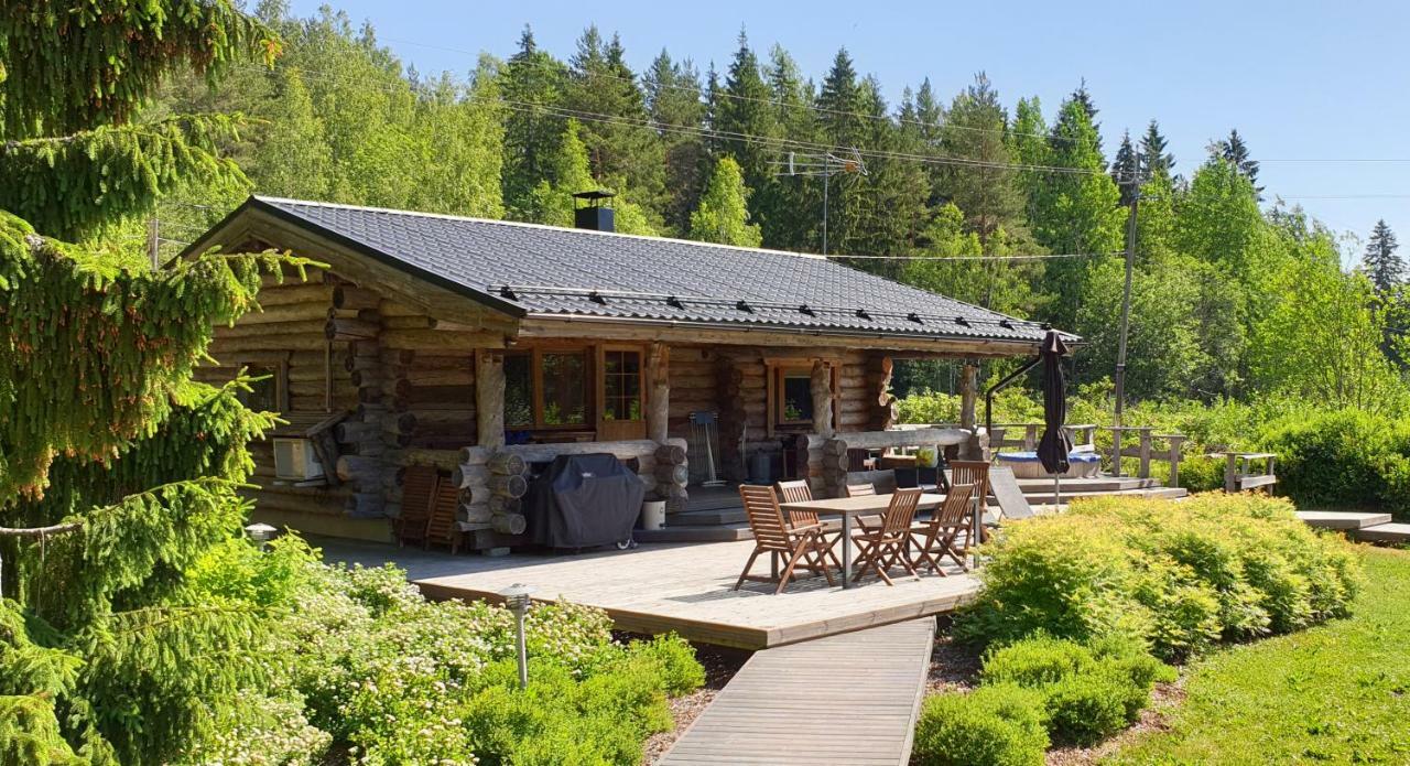 Villa Kivikoski Pyhtaa Buitenkant foto